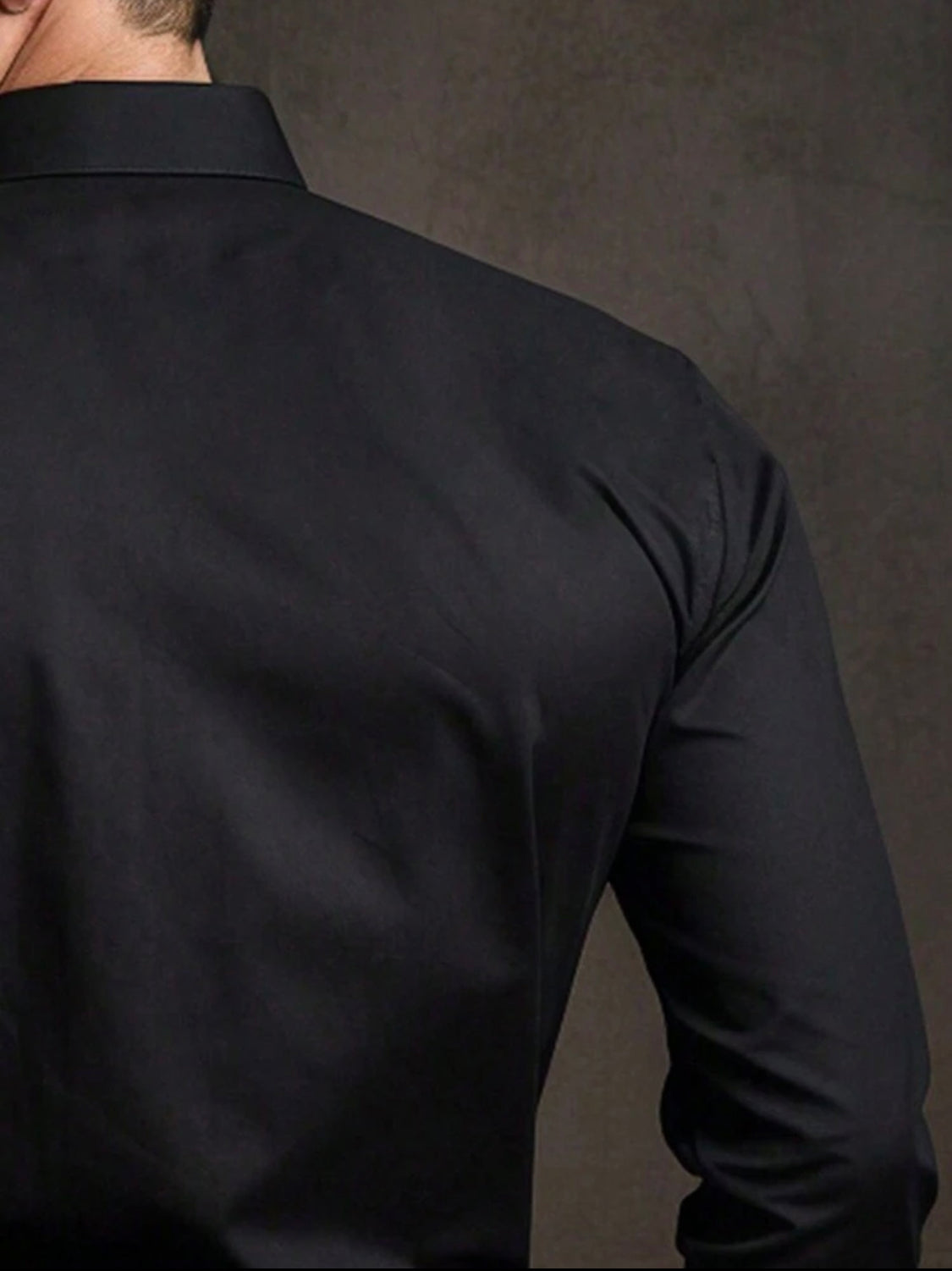 Chemise manches longues noire pour hommes